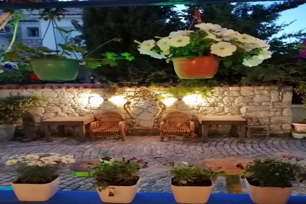 Beyaz Ev Hotel Alaçatı Buitenkant foto